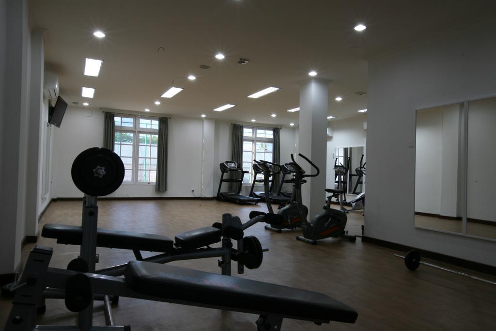 Hotel The Ramelau Дили Экстерьер фото