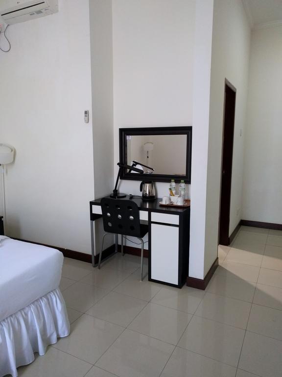 Hotel The Ramelau Дили Экстерьер фото