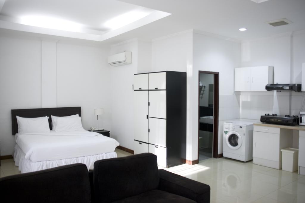 Hotel The Ramelau Дили Экстерьер фото