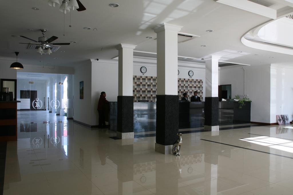 Hotel The Ramelau Дили Экстерьер фото